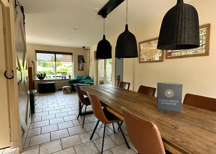 - Tulipa - Nabij De Bloembollenvelden, Het En *